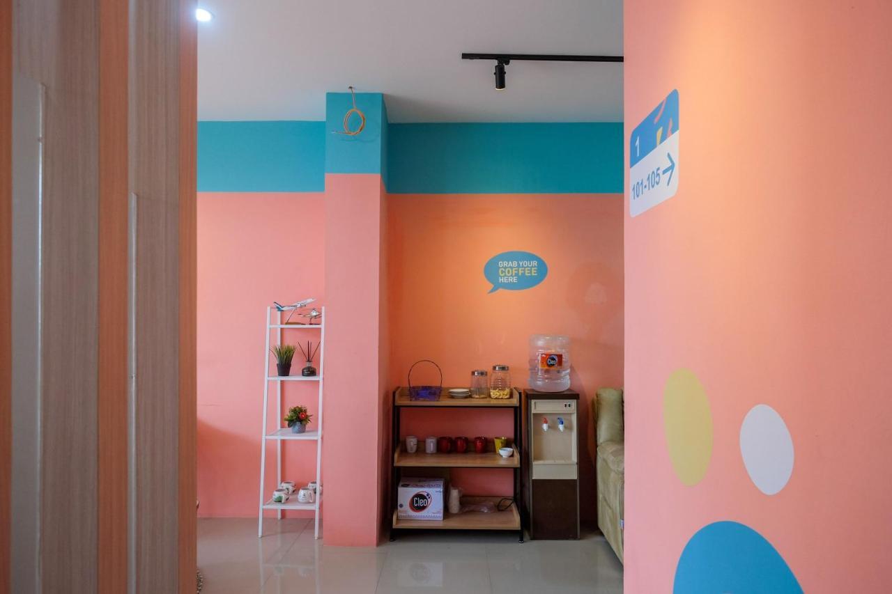Sans Hotel Tiga Putri Semarang By Reddoorz Eksteriør billede